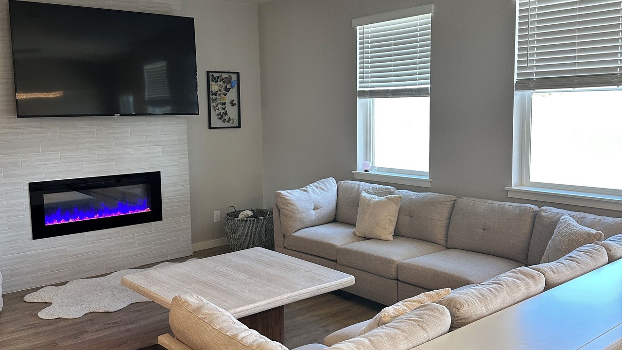 Photo of Livingroom in Castle Rock
