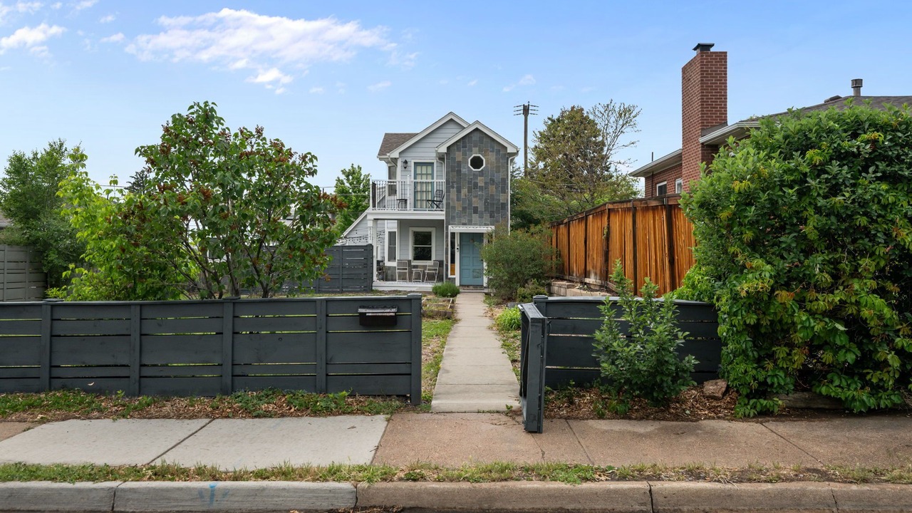 Photo of Outdoor in Englewood