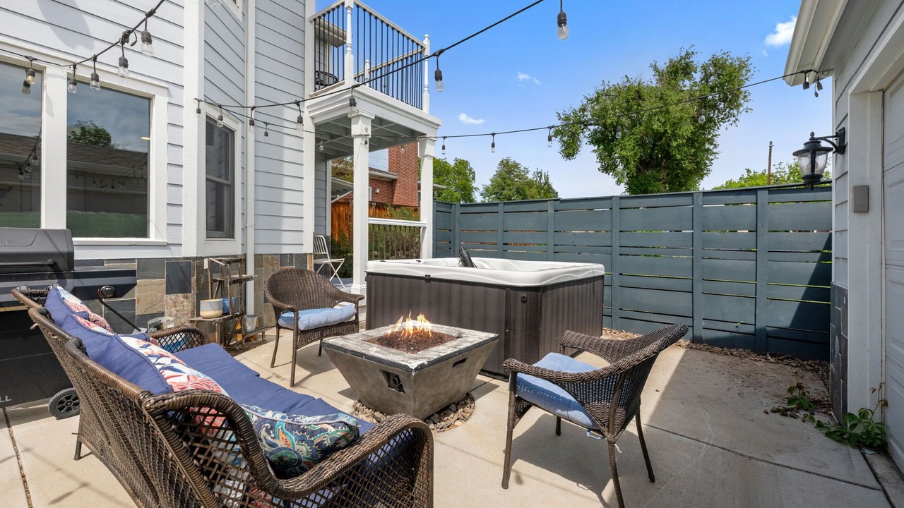 Photo of Patio Balcony in Englewood