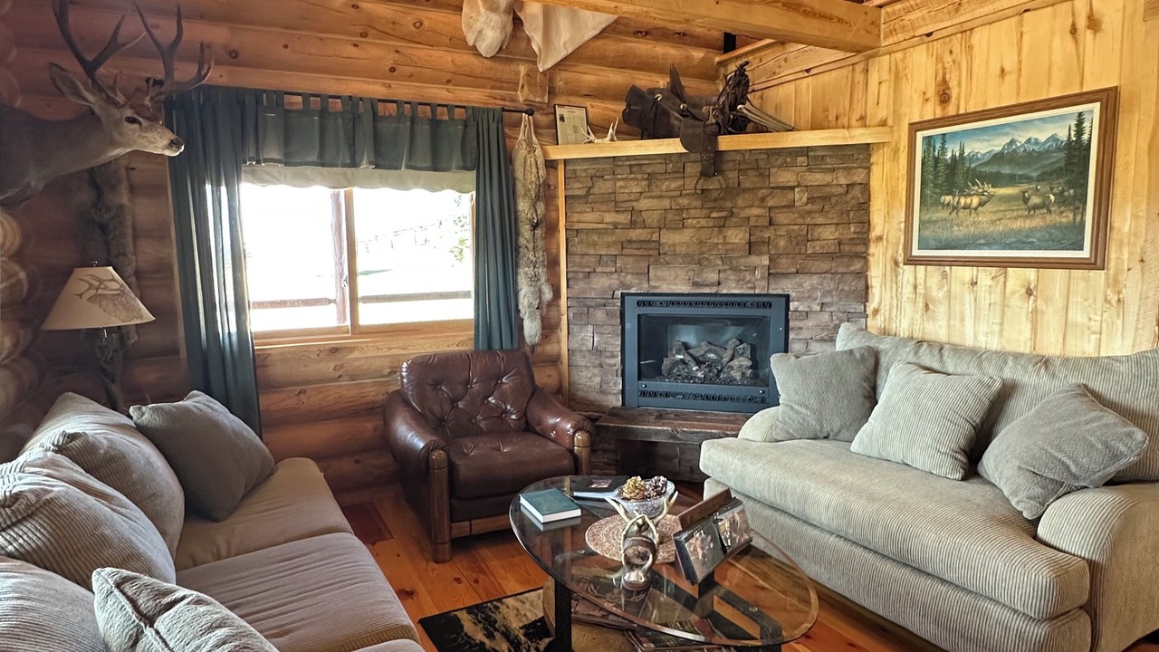 Photo of Livingroom in Meeker