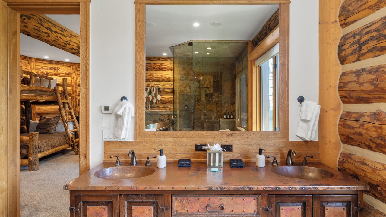 Photo of Bathroom in Mountain Village