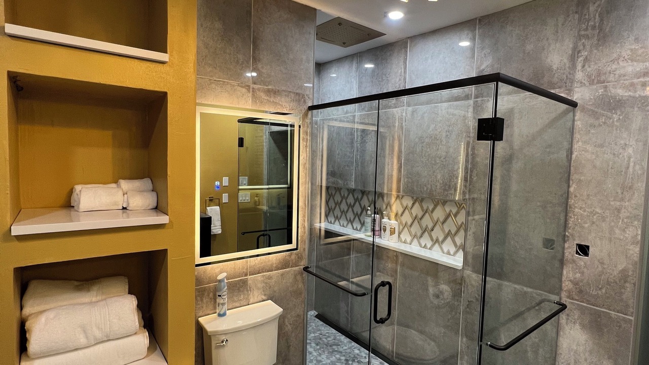 Photo of Bathroom in Cheesman Park