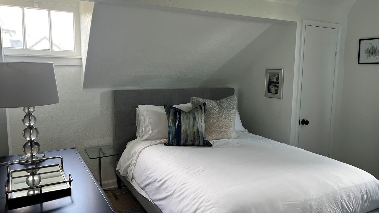 Photo of Bedroom in Highland