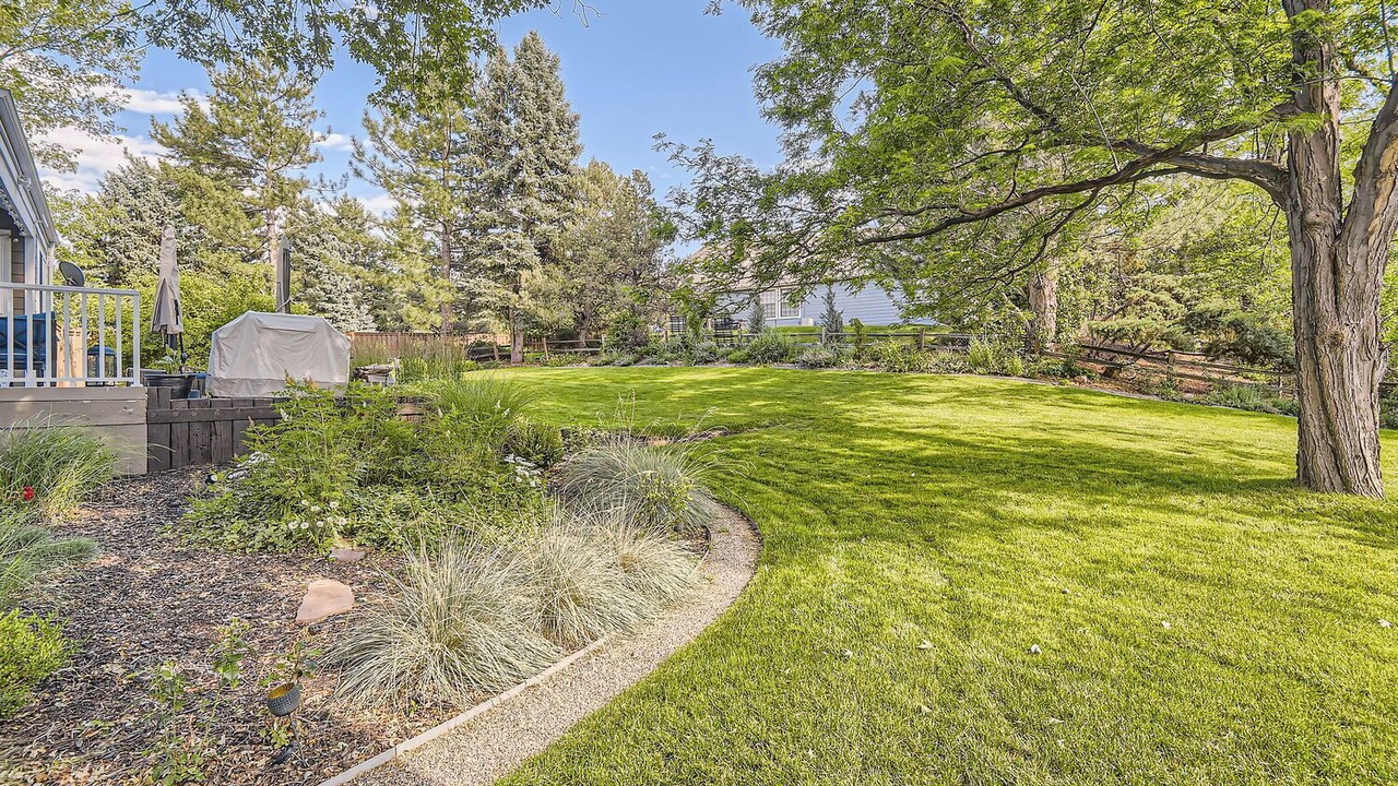 Photo of Outdoor in Englewood