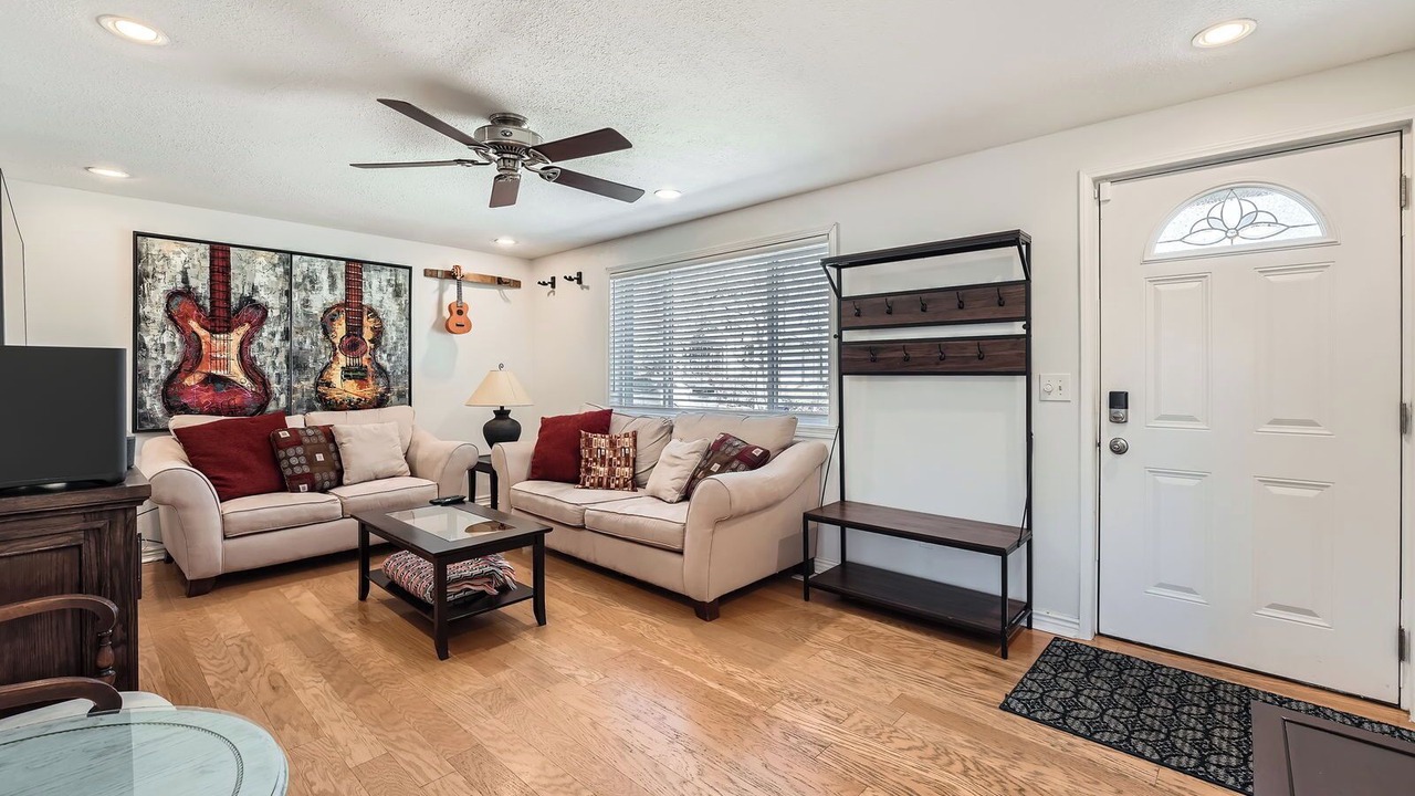 Photo of Bedroom in Belmar Park