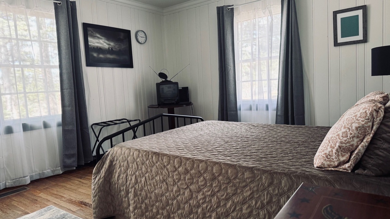 Photo of Bedroom in Beulah
