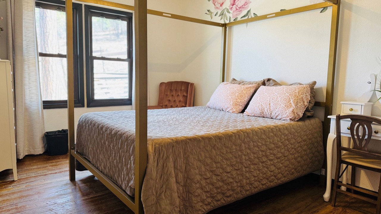 Photo of Bedroom in Beulah