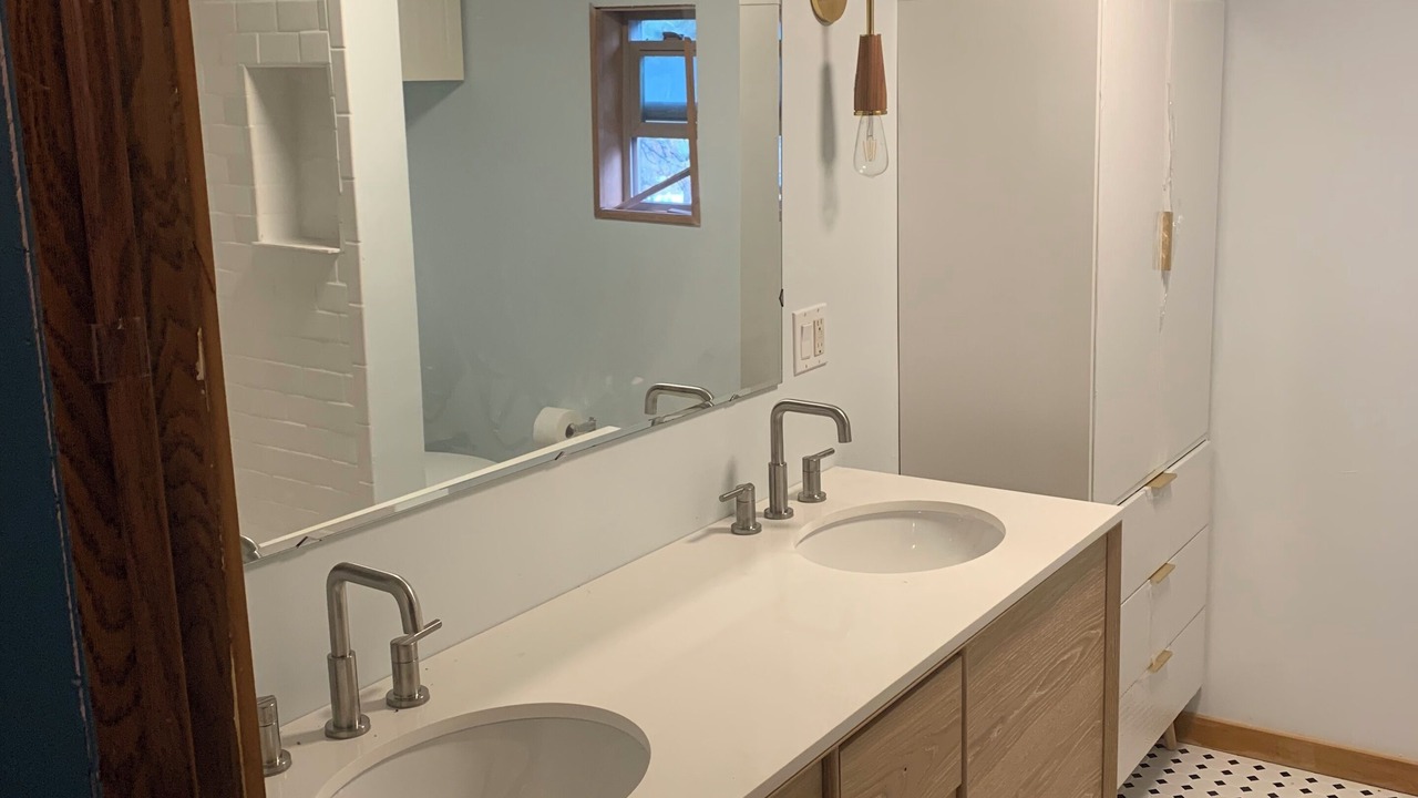 Photo of Bathroom in Idlewild Estates