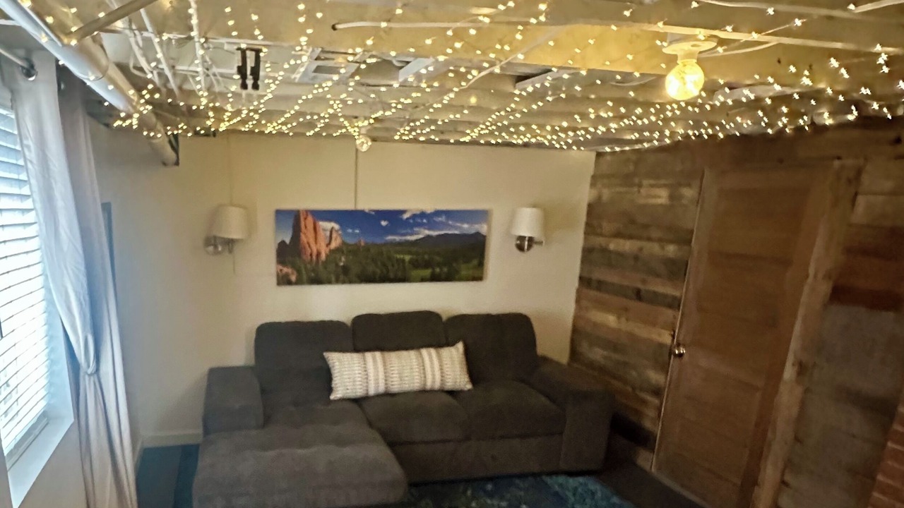 Photo of Livingroom in Old North End