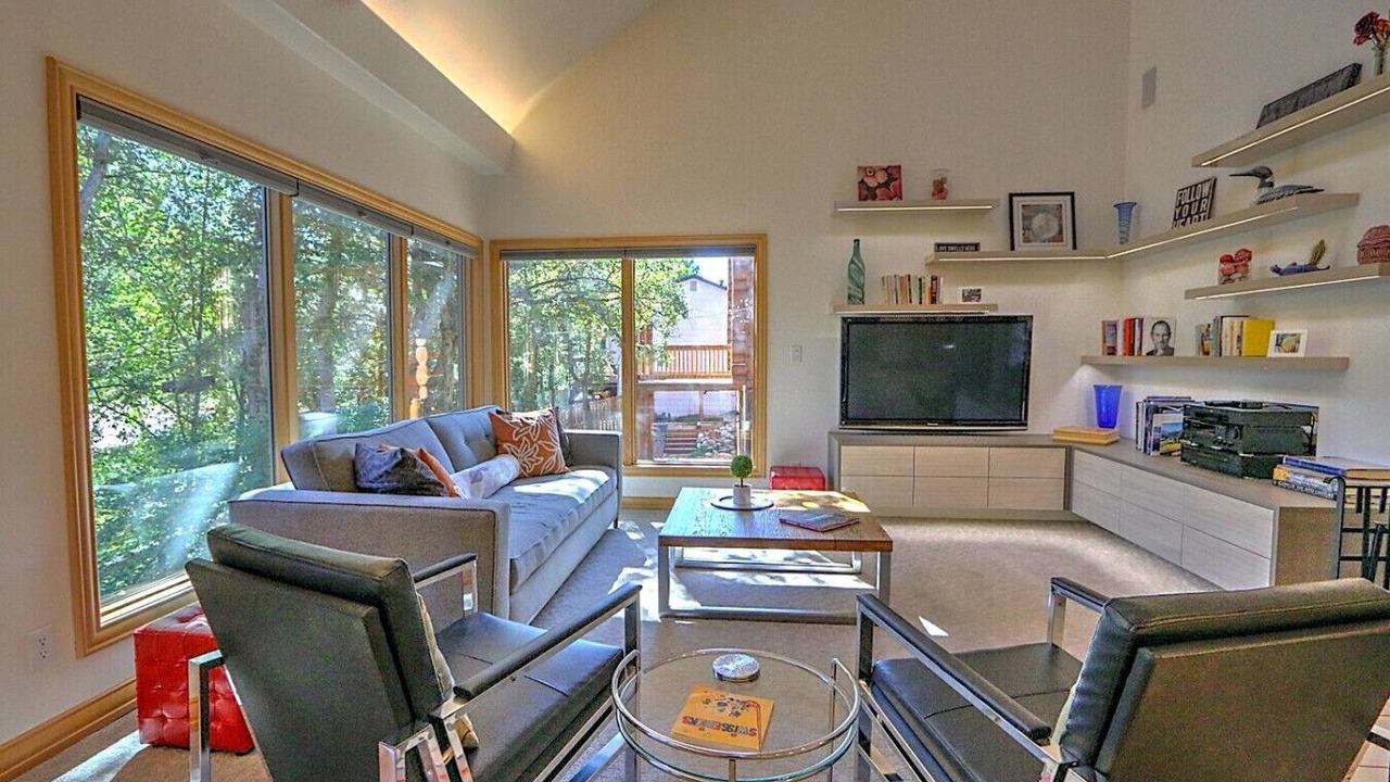 Photo of Livingroom in Glenwood Springs