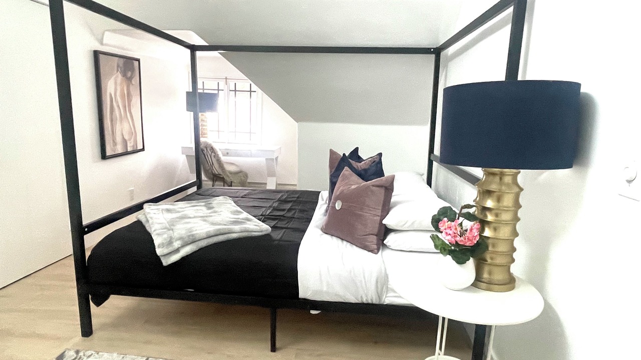 Photo of Bedroom in City Park West