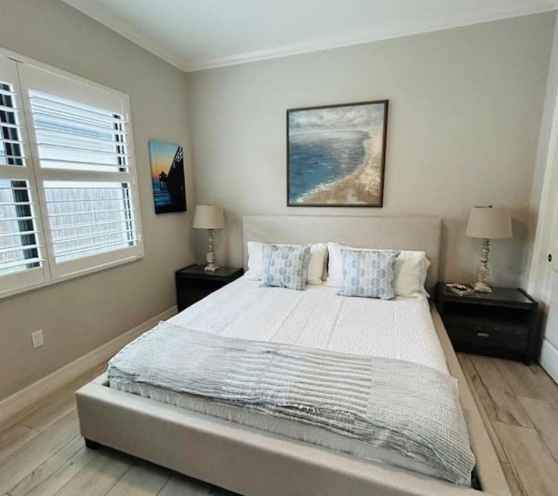 Photo of Bedroom in Naples Park