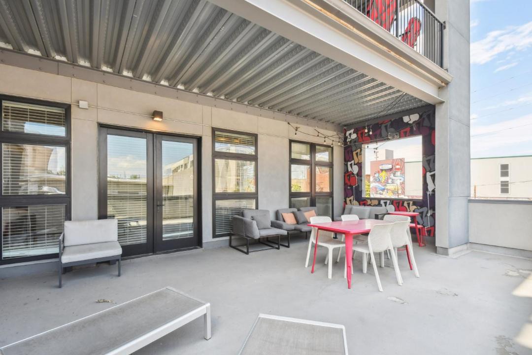 Photo of Patio Balcony in River North Art District