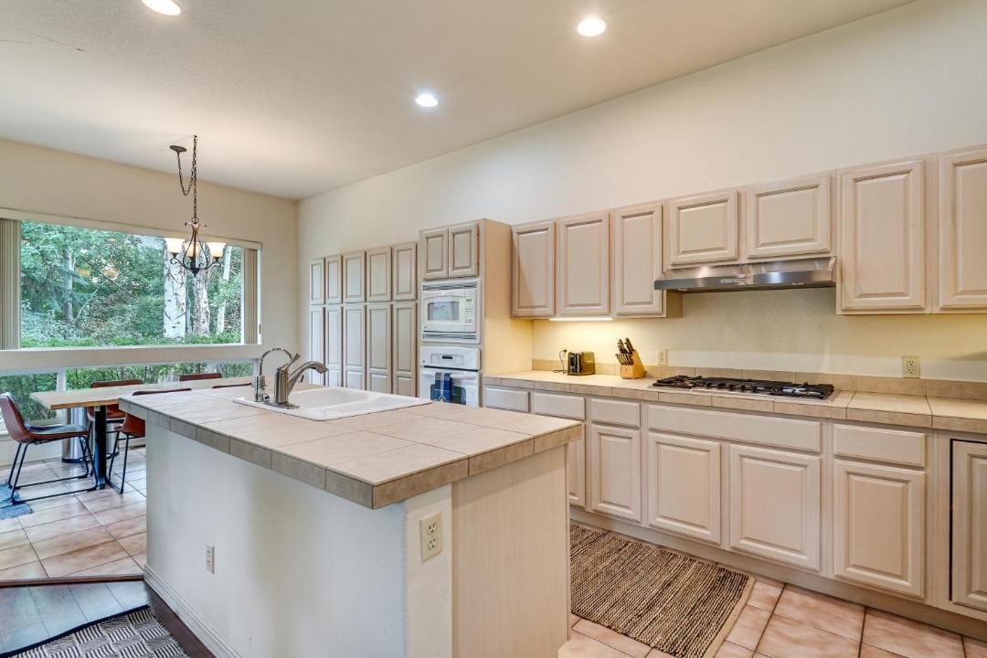 Photo of Kitchen in Dalton Ranch