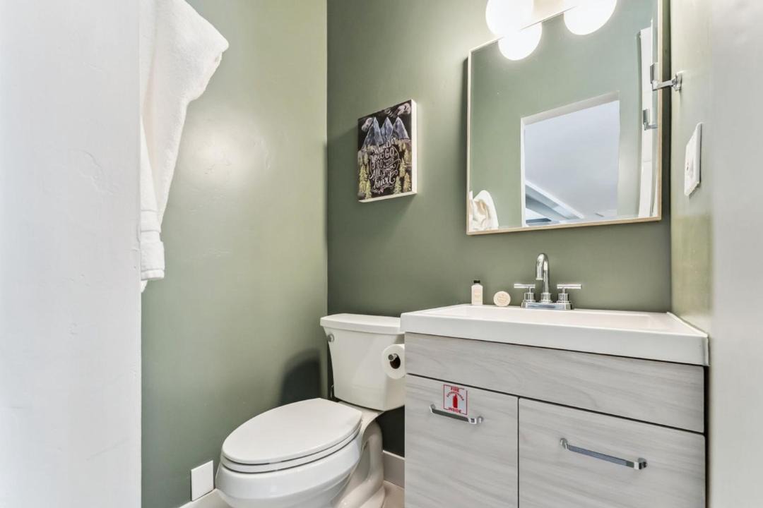 Photo of Bathroom in Matterhorn Village
