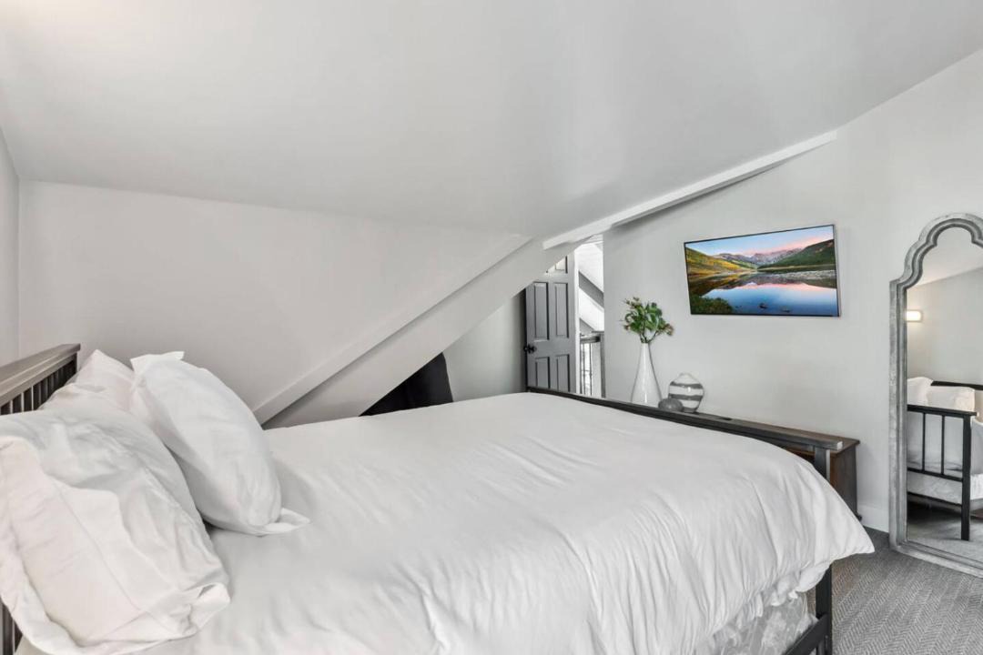 Photo of Bedroom in Matterhorn Village