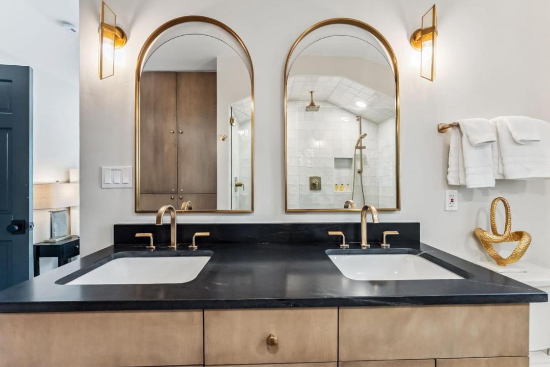 Photo of Bathroom in Matterhorn Village