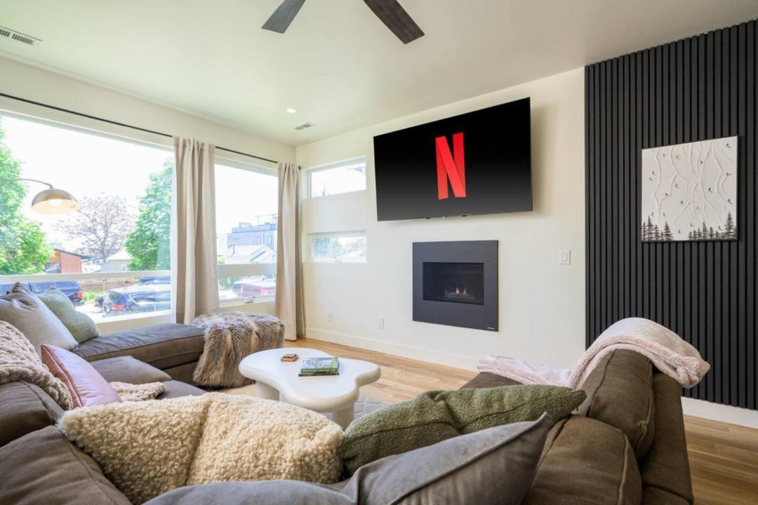 Photo of Livingroom in Highland