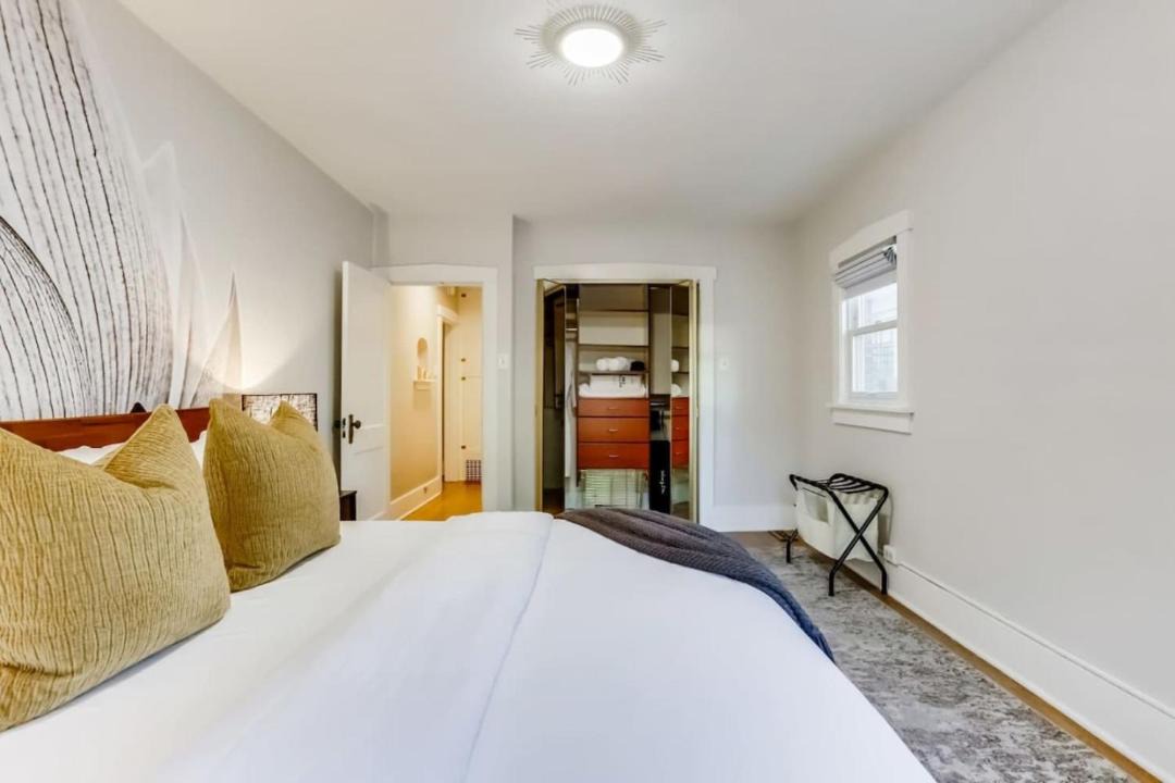 Photo of Bedroom in Washington Park West