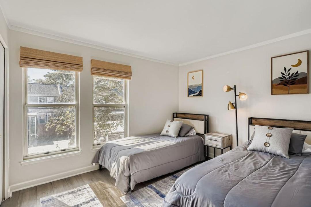 Photo of Bedroom in Lincoln Park