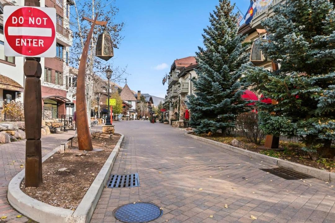 Photo of Others in Vail