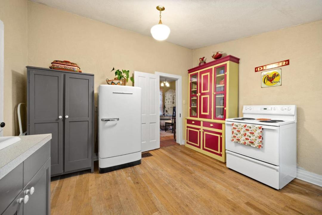 Photo of Kitchen in Golden