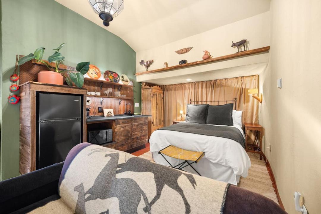 Photo of Bedroom in Golden