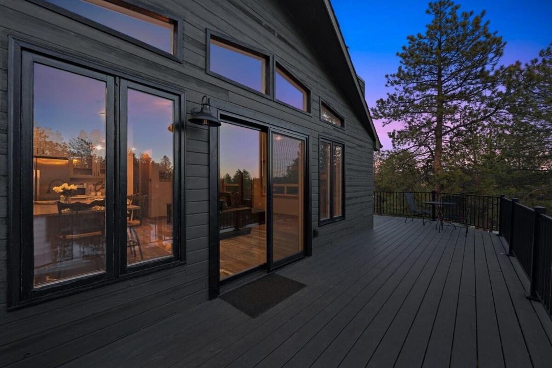 Photo of Patio Balcony in Pine