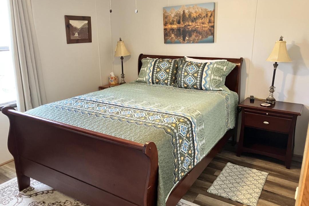 Photo of Bedroom in Alpine Village