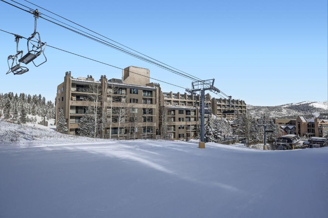 Photo of Others in Peak 9