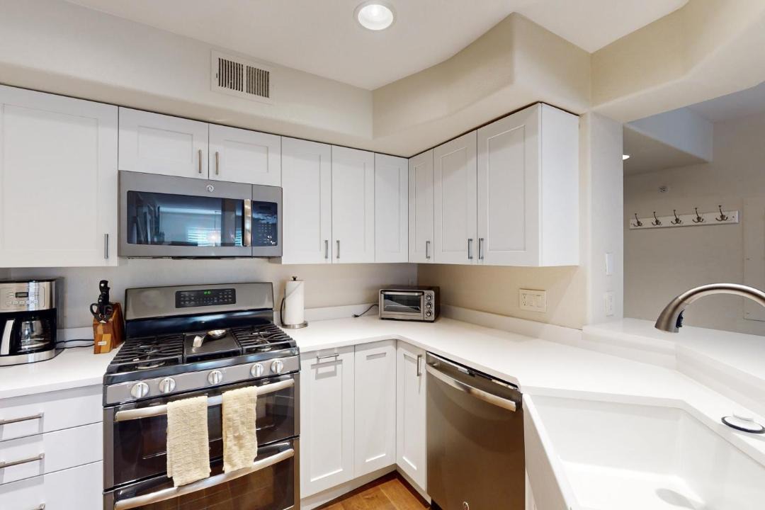 Photo of Kitchen in Edwards