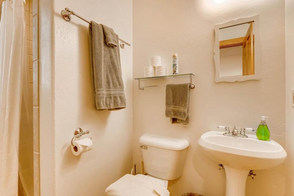 Photo of Bathroom in Valley of the Sun