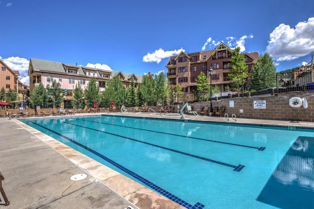 Photo of Outdoor in Peak 9