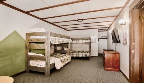 Family Studio Suite, Multiple Beds