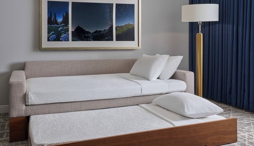 Suite, Multiple Beds