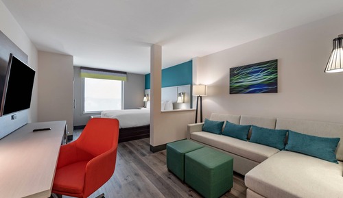 Suite, 1 King Bed, Non Smoking
