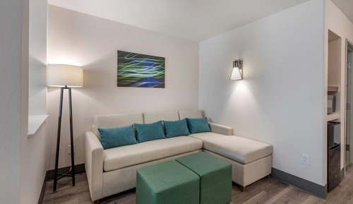 Suite, 2 Queen Beds, Non Smoking