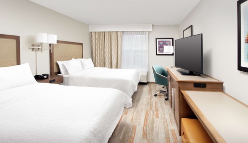 Room, 2 Queen Beds, Accessible, Non Smoking (Hearing)