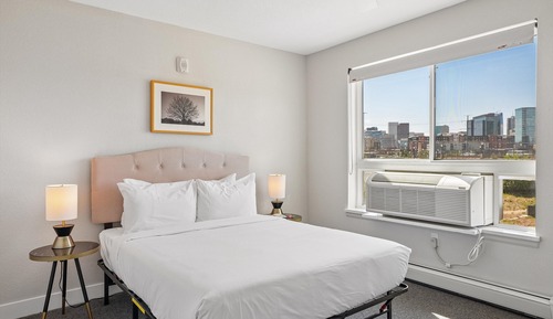 Two Bedroom, Queen Beds (Self Check-in)