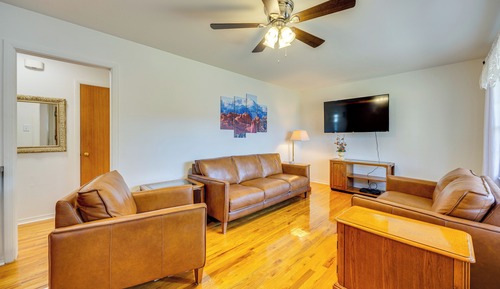 House (4 Bedrooms)