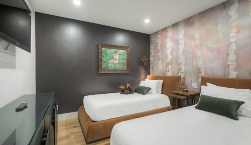 Condo, 2 Bedrooms (plus Den)