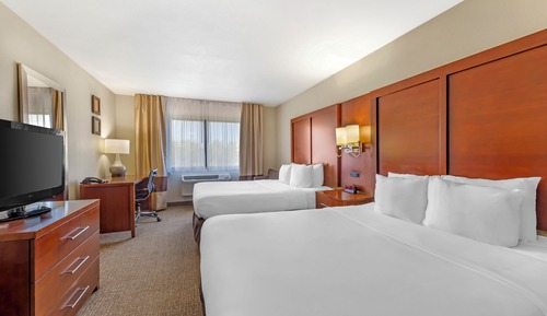 Standard Room, 2 Queen Beds, Mountain View