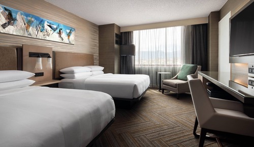 Room, 2 Queen Beds, Mountain View (Hearing Accessible)
