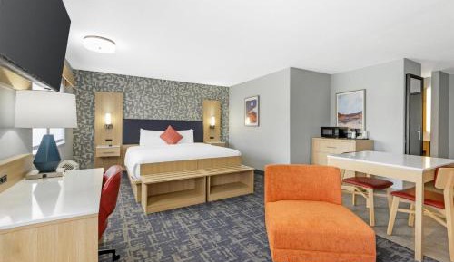King Suite with Sofa Bed and Walk-In Shower - Non-Smoking