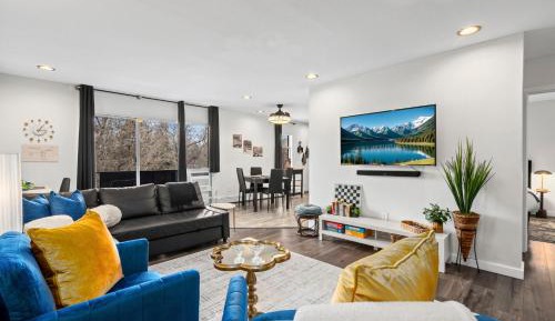 Two-Bedroom Apartment with Balcony