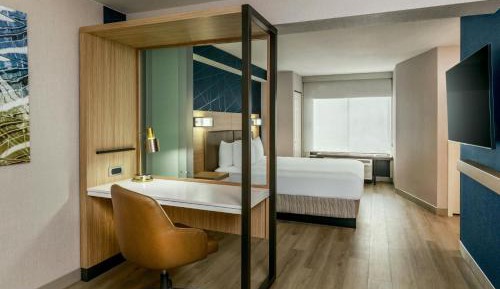 King Suite with Sofa Bed - Hearing Accessible
