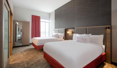 Queen Suite with Two Queen Beds and Trundle Sofa