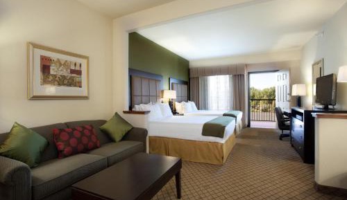 King Suite with Sofa Bed and Living Area