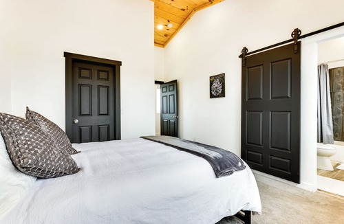 Fairplay Cottage | Colorado Retreat w/Gas Grill & Mountain Views!
