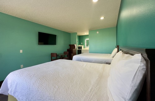Rogers Hotel | Razorback Inn
